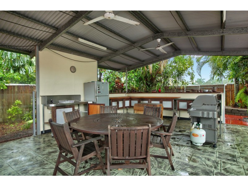 154 Trinity Beach Road, Trinity Beach QLD 4879