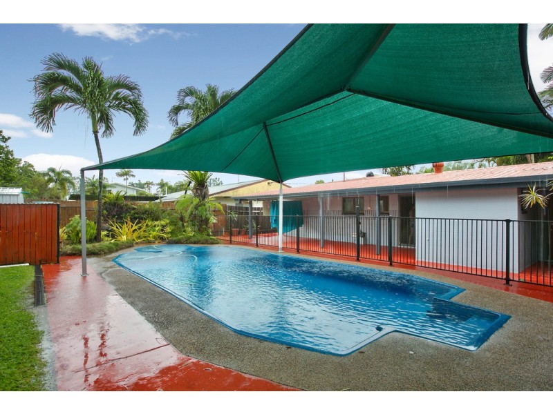 154 Trinity Beach Road, Trinity Beach QLD 4879