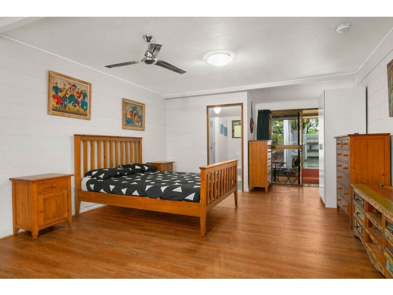 154 Trinity Beach Road, Trinity Beach QLD 4879