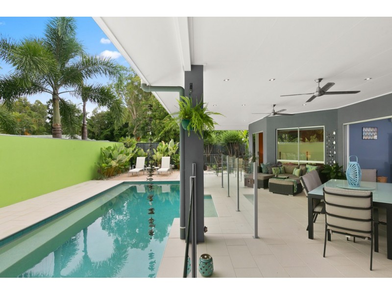 12 Saunders Court, Clifton Beach QLD 4879