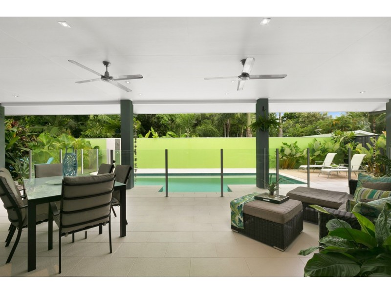 12 Saunders Court, Clifton Beach QLD 4879
