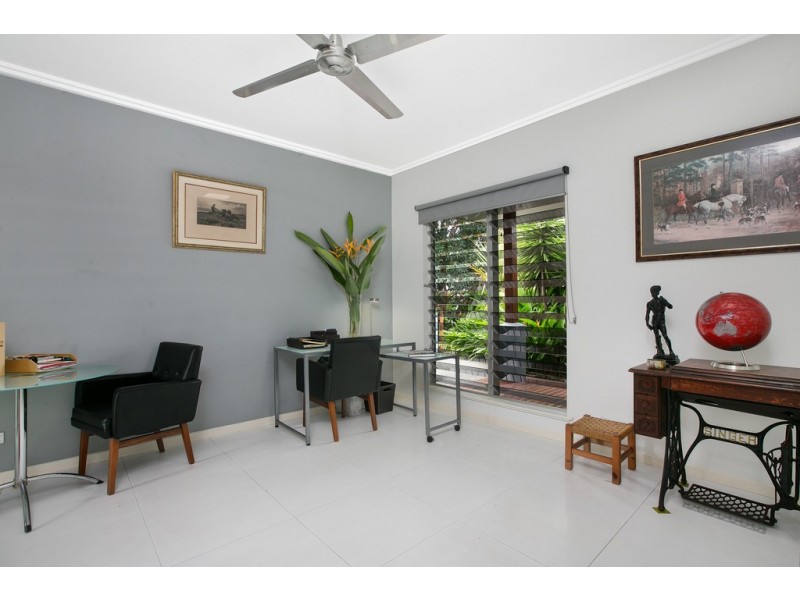 12 Saunders Court, Clifton Beach QLD 4879