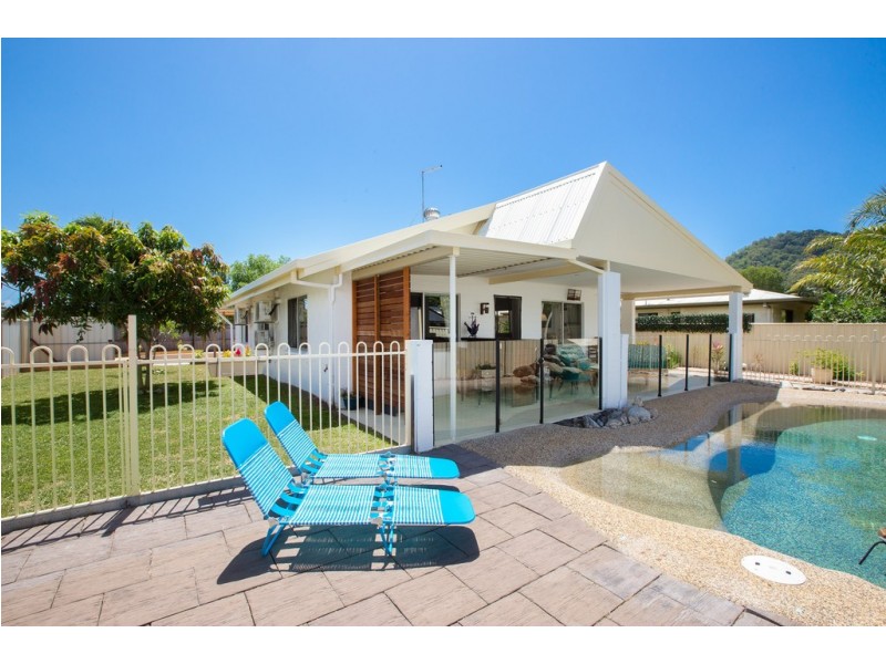 21 Wewak Street, Trinity Beach QLD 4879