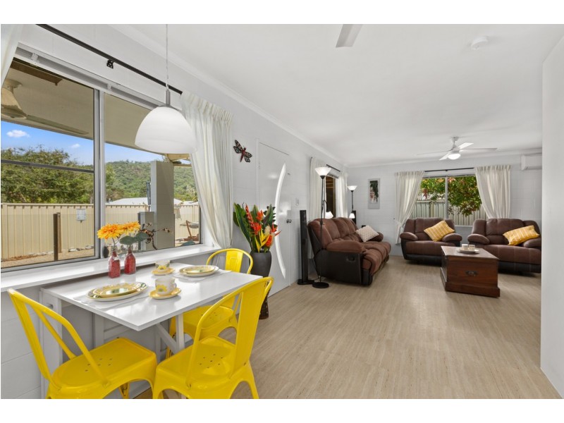 21 Wewak Street, Trinity Beach QLD 4879