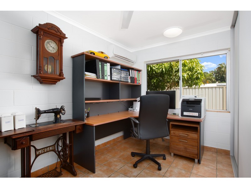 21 Wewak Street, Trinity Beach QLD 4879