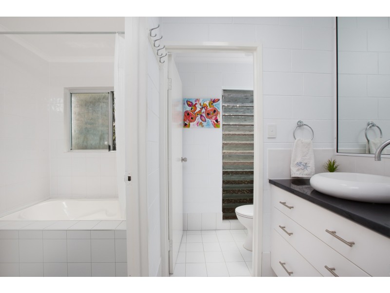 21 Wewak Street, Trinity Beach QLD 4879