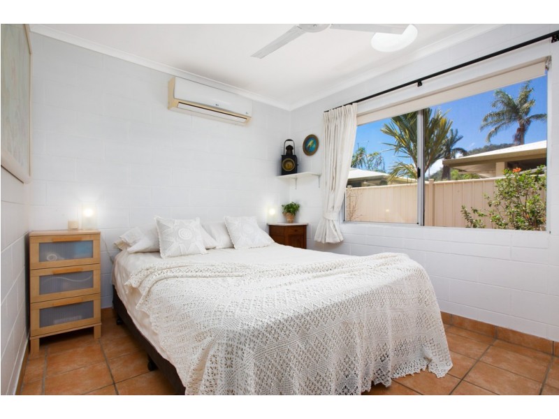 21 Wewak Street, Trinity Beach QLD 4879