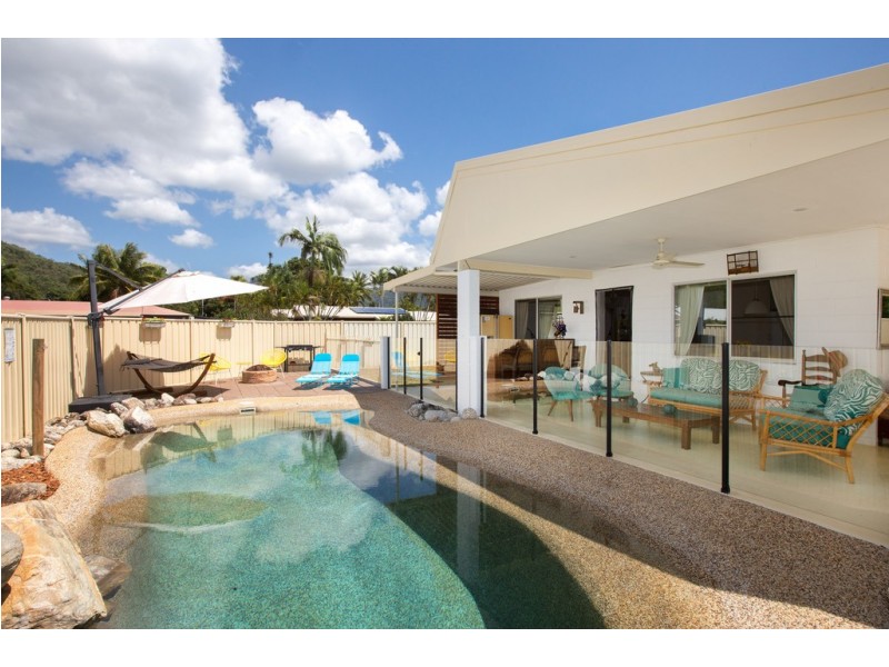 21 Wewak Street, Trinity Beach QLD 4879