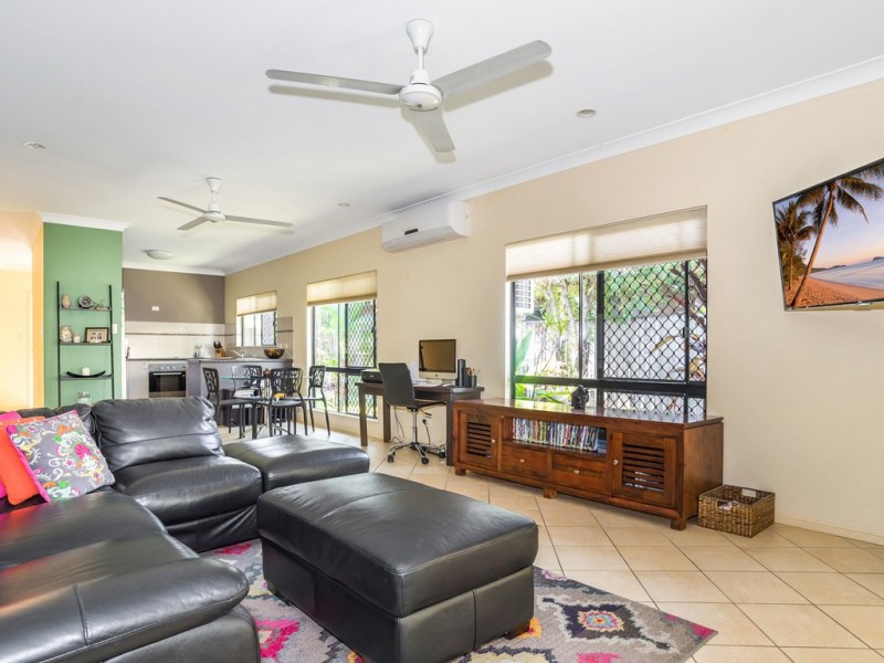 1 Tribulation Close, Kewarra Beach QLD 4879