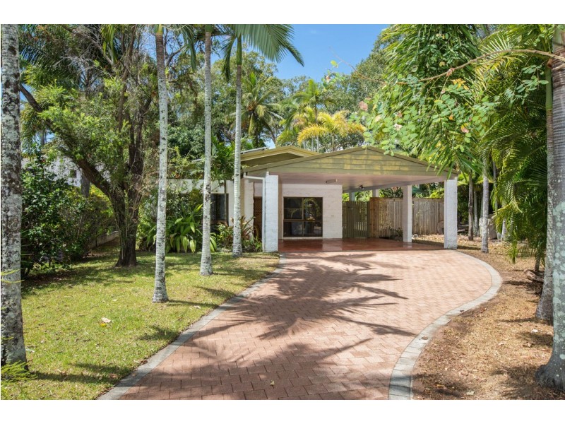 34 Jamieson St, Trinity Beach QLD 4879