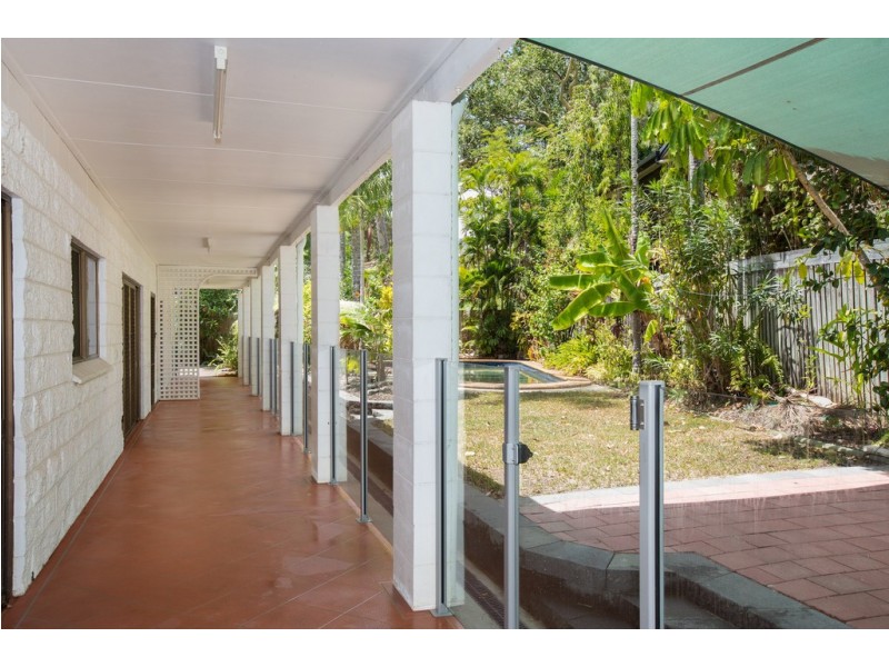 34 Jamieson St, Trinity Beach QLD 4879