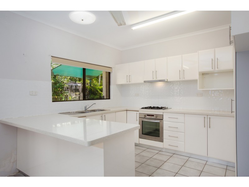 34 Jamieson St, Trinity Beach QLD 4879