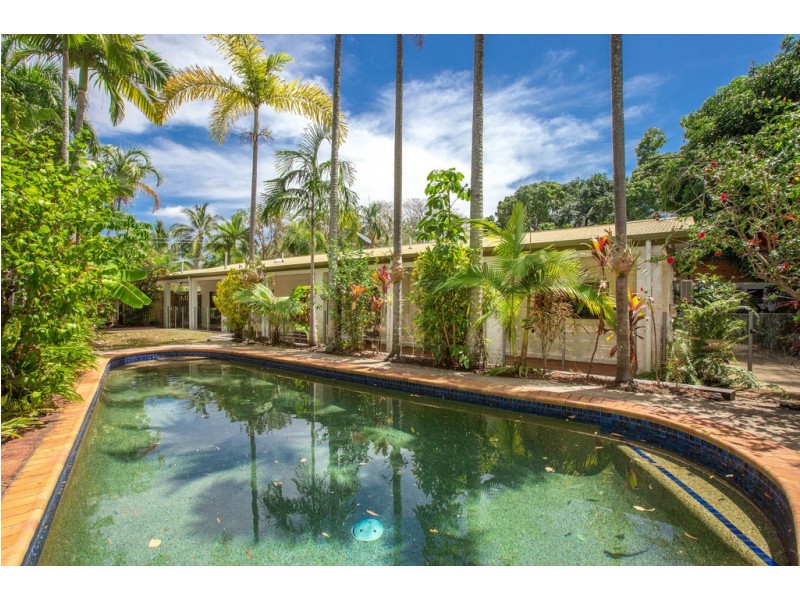 34 Jamieson St, Trinity Beach QLD 4879