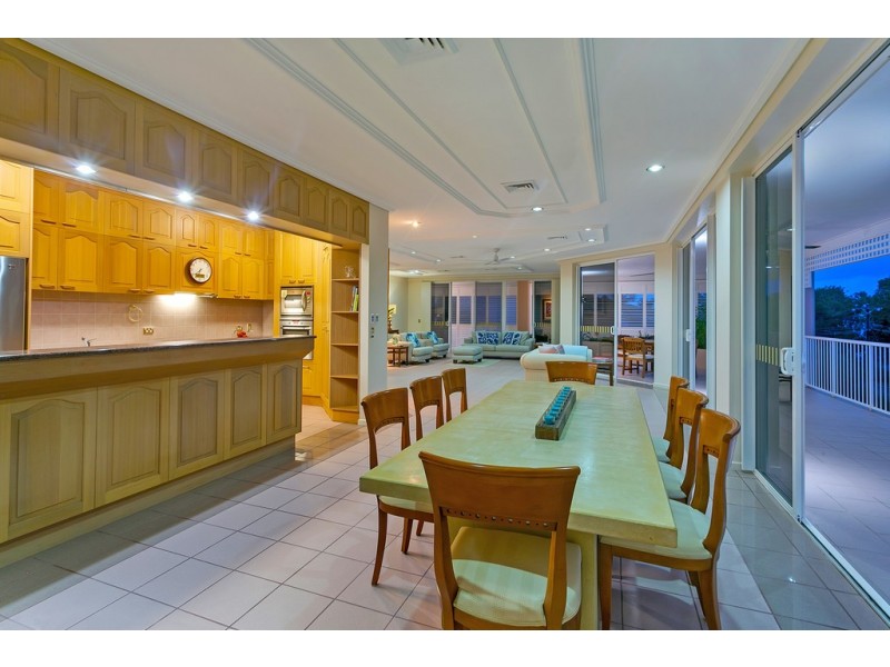 14/81-87 Arlington Esplanade, Clifton Beach QLD 4879