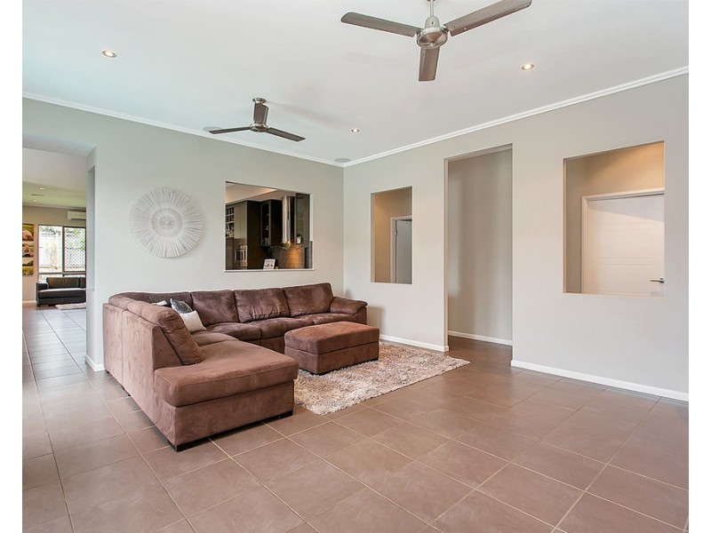 Kewarra Beach QLD 4879