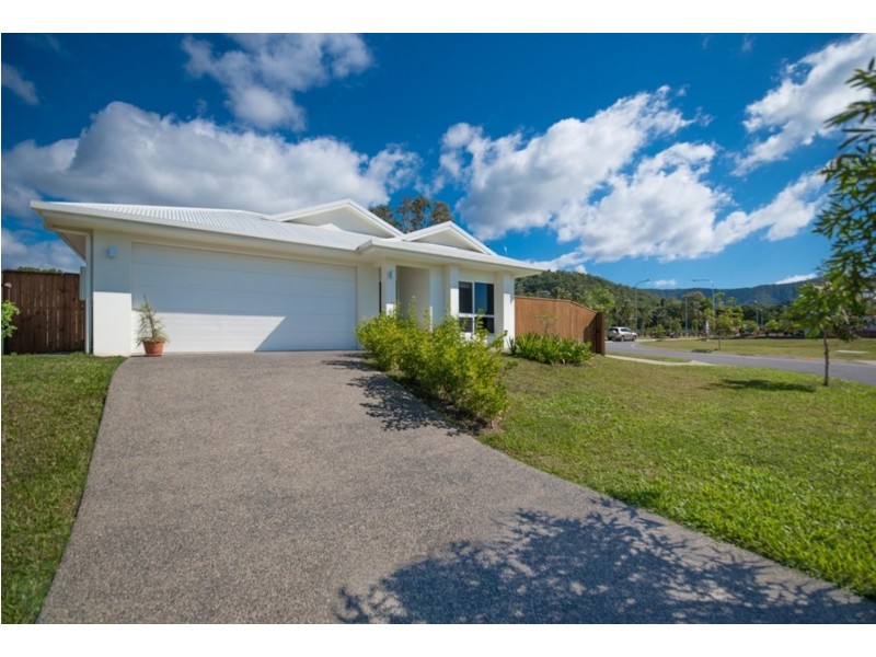 11 Midship Street, Trinity Beach QLD 4879