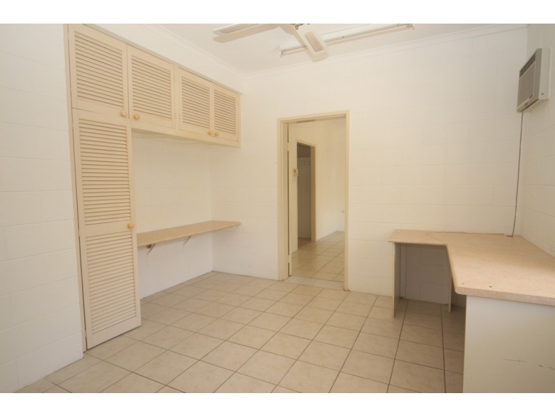 11 Bulolo Close, Trinity Beach QLD 4879