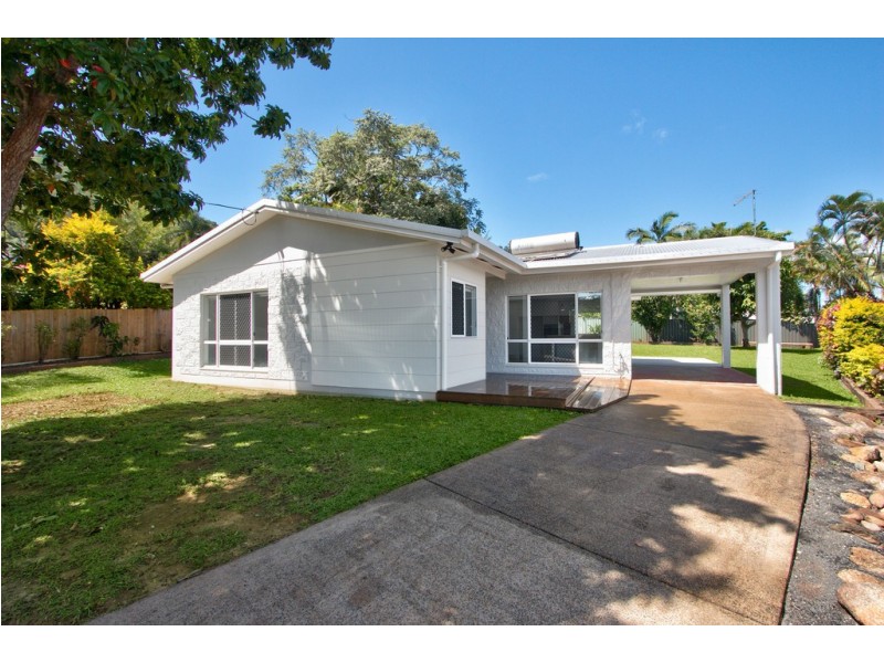 3 Mendi Close, Trinity Beach QLD 4879