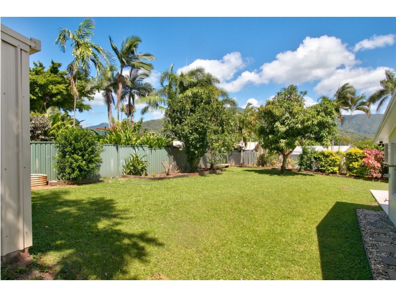 3 Mendi Close, Trinity Beach QLD 4879