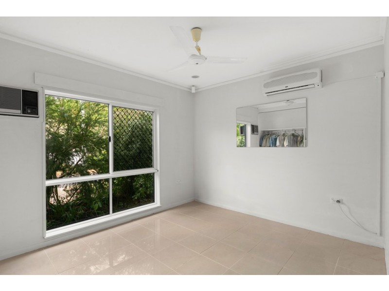 9 Rudder Street, Clifton Beach QLD 4879