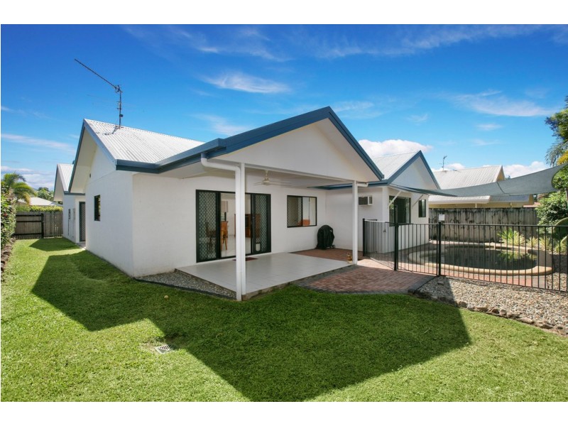 7 Alva Close, Kewarra Beach QLD 4879
