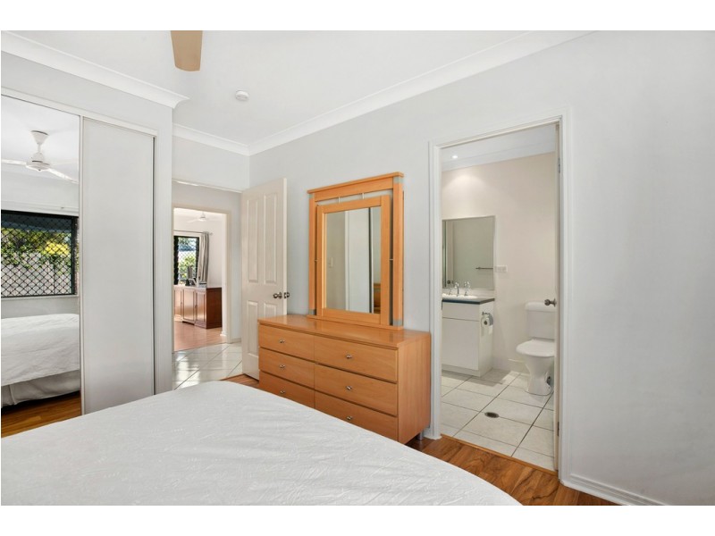 7 Alva Close, Kewarra Beach QLD 4879