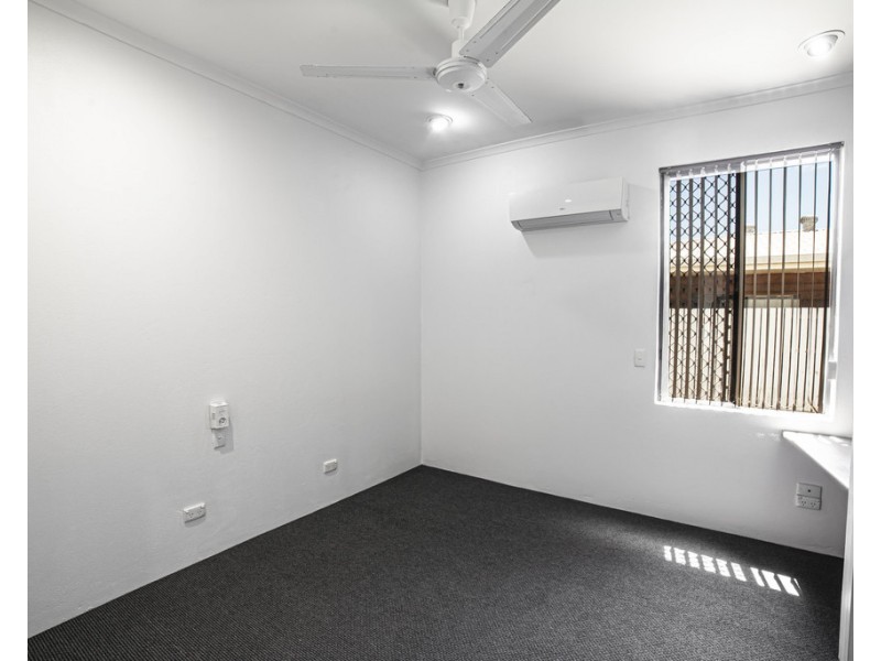 16 Cameron Close, Smithfield QLD 4878