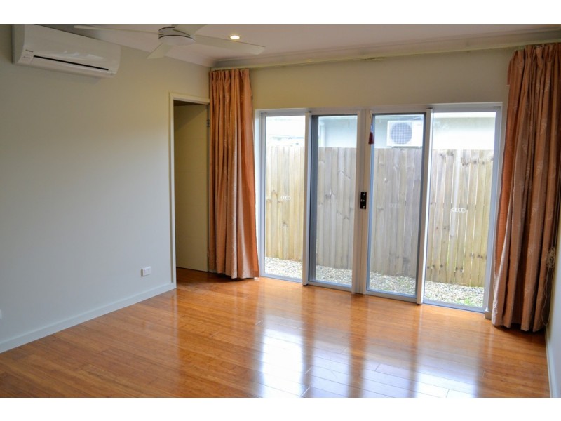 11 Foxville Cct, Trinity Park QLD 4879