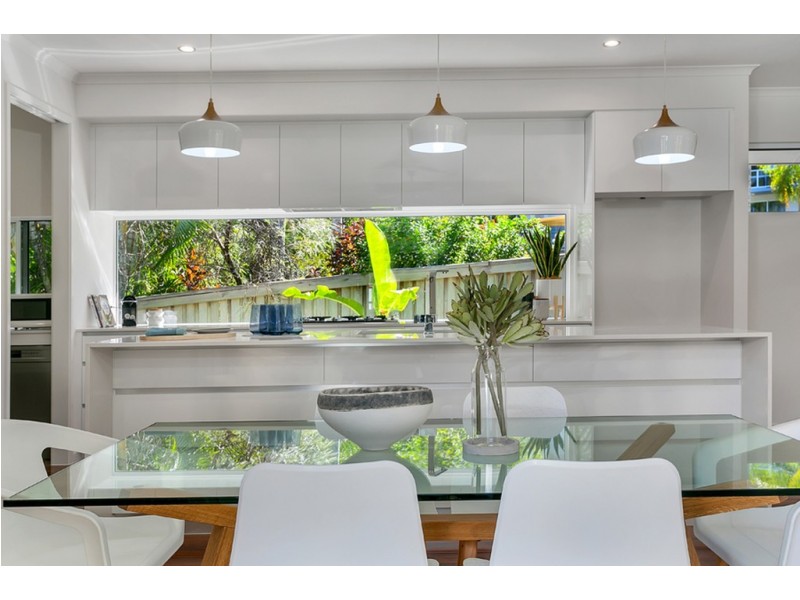 8 Canopy Way, Palm Cove QLD 4879