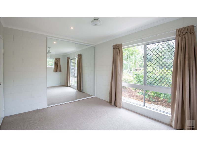8A Wewak Street, Trinity Beach QLD 4879
