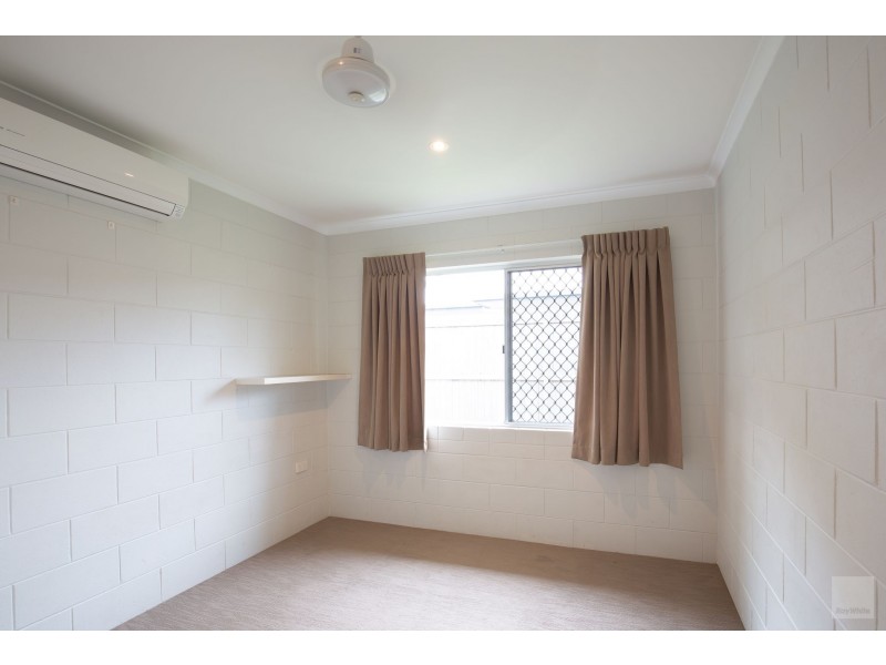 8A Wewak Street, Trinity Beach QLD 4879