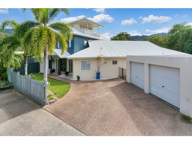 11 Grandview Crescent, Earlville QLD 4870