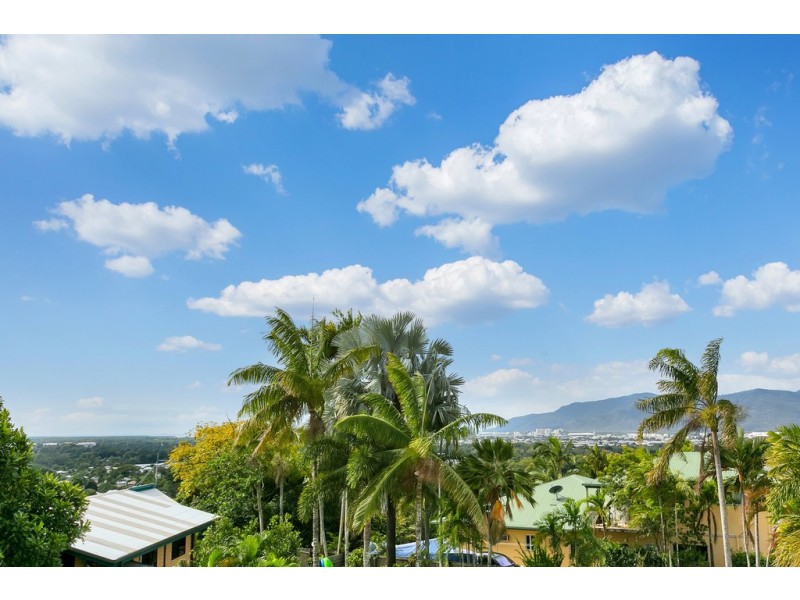 11 Grandview Crescent, Earlville QLD 4870