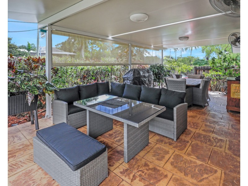 2/6 Madang Street, Trinity Beach QLD 4879