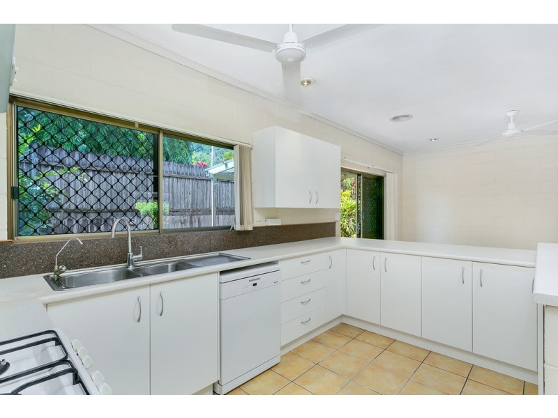 1/19 Talasea Street, Trinity Beach QLD 4879