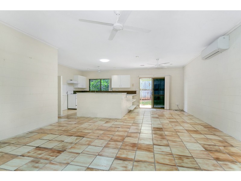 1/19 Talasea Street, Trinity Beach QLD 4879