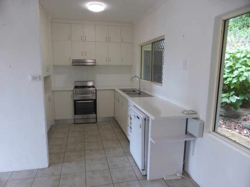 9 Beaman Close, Aeroglen QLD 4870