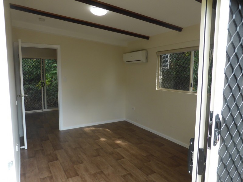 9 Beaman Close, Aeroglen QLD 4870