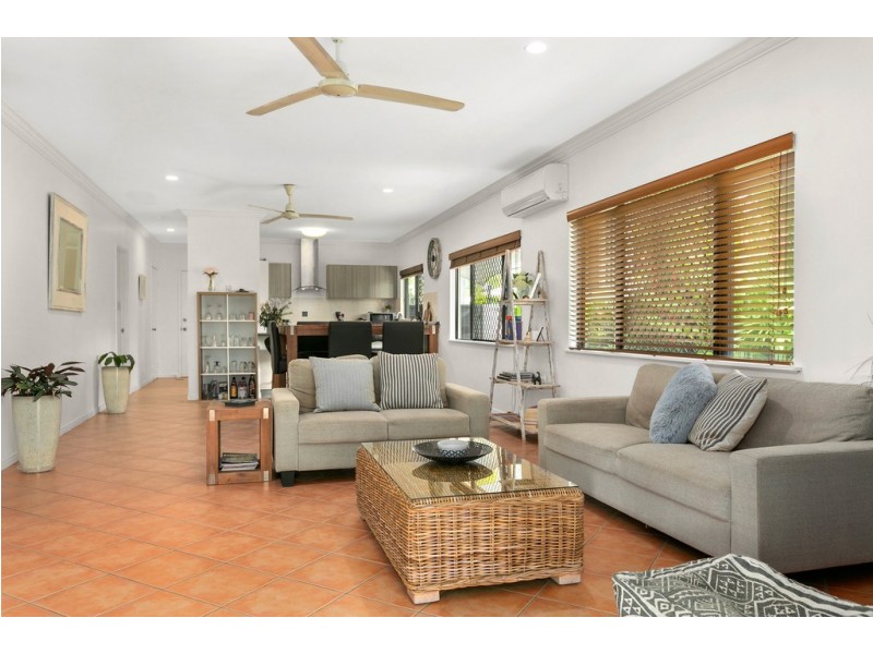 26 Ellis Close, Kewarra Beach QLD 4879