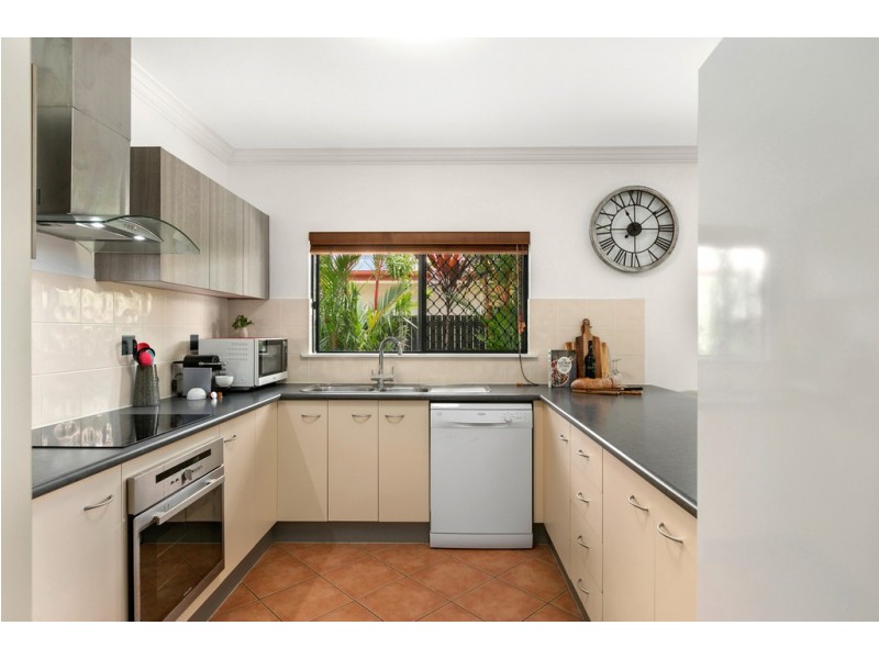 26 Ellis Close, Kewarra Beach QLD 4879
