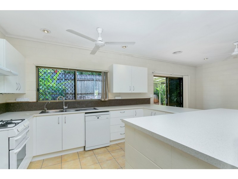 1/19 Talasea Street, Trinity Beach QLD 4879