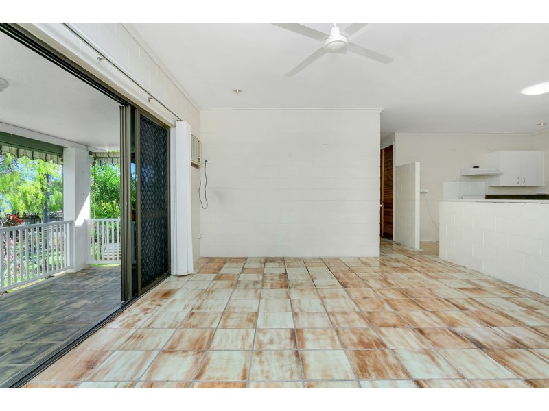 1/19 Talasea Street, Trinity Beach QLD 4879