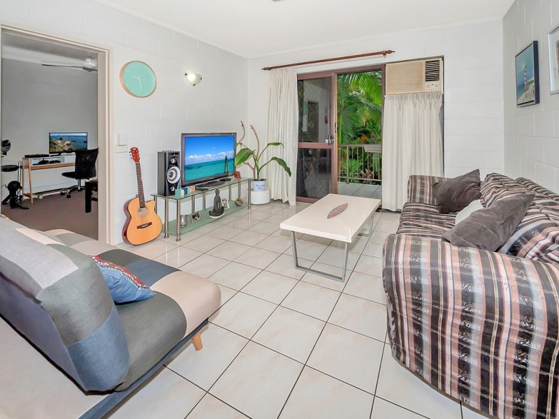 10/63-65 Moore St, Trinity Beach QLD 4879