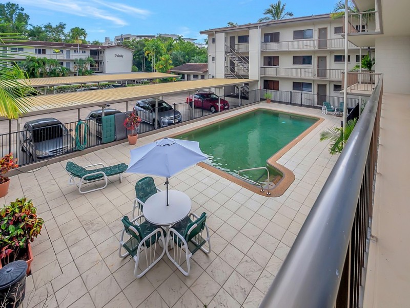 10/63-65 Moore St, Trinity Beach QLD 4879