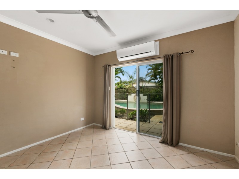 8 Capri Close, Kewarra Beach QLD 4879
