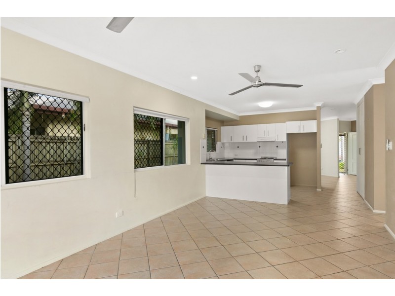 8 Capri Close, Kewarra Beach QLD 4879