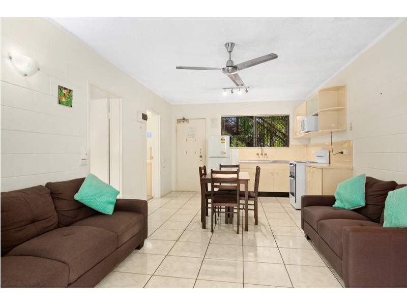 9/63-65 Moore St, Trinity Beach QLD 4879