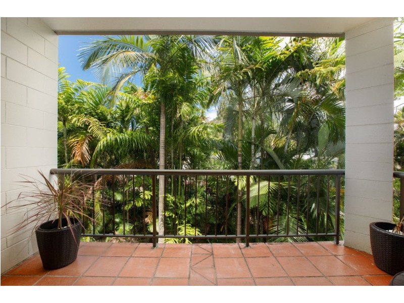 9/63-65 Moore St, Trinity Beach QLD 4879