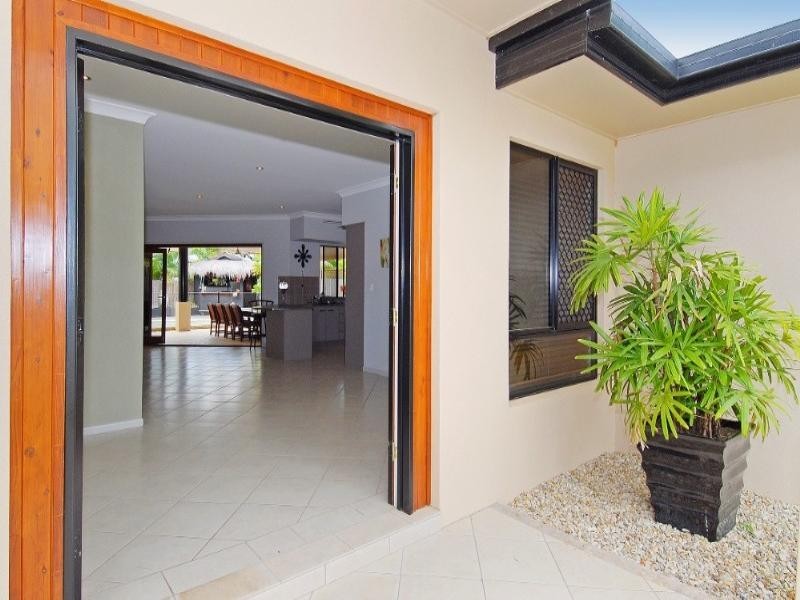 25 Waterlilly Street, Kewarra Beach QLD 4879