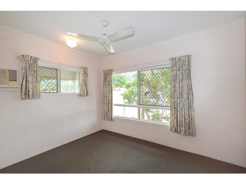 10/3-5 Tenni Street, Redlynch QLD 4870